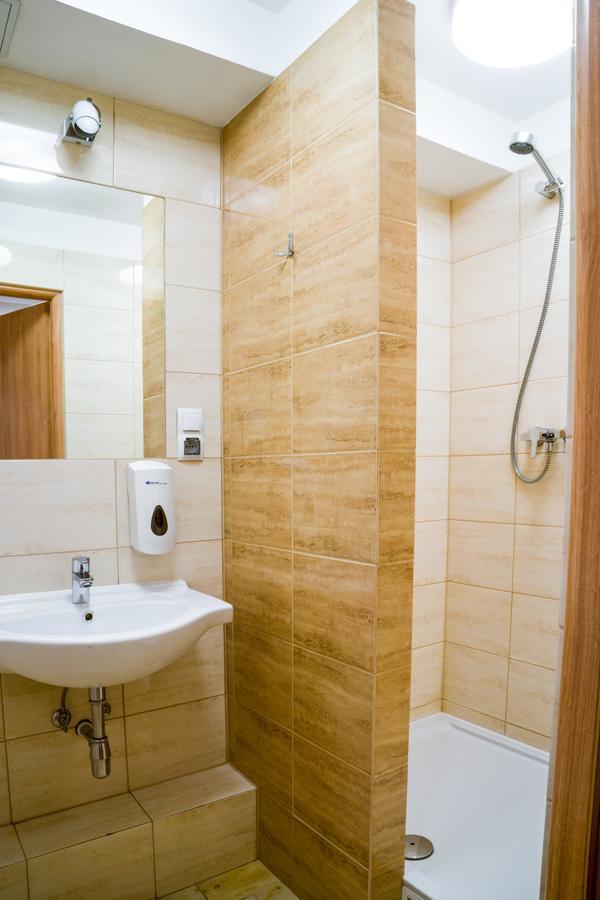 Zgoda Kompleks Hotelarski Świętochłowice Exteriör bild