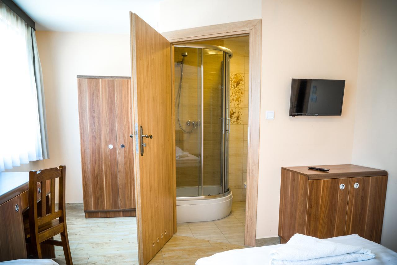 Zgoda Kompleks Hotelarski Świętochłowice Exteriör bild