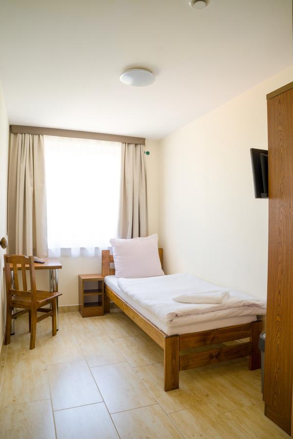 Zgoda Kompleks Hotelarski Świętochłowice Exteriör bild